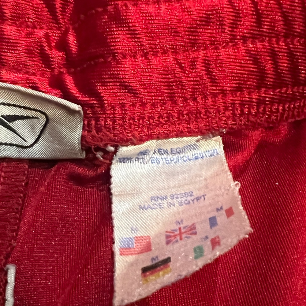 Men’s Vintage Reebok Red Basketball Shorts M | Athletic Workout - Picture 2 of 10
